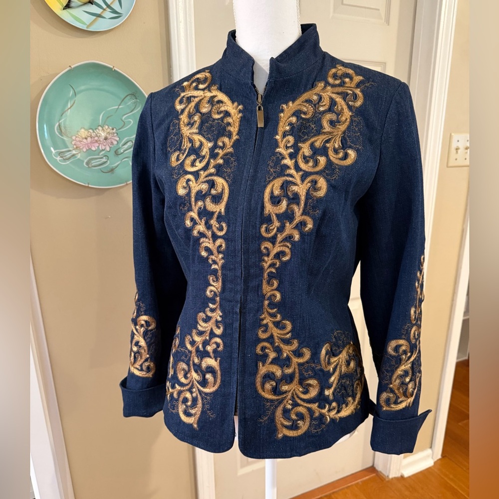 Vintage Coldwater Creek Denim Jacket With Gold Embroidery Tagged size 8